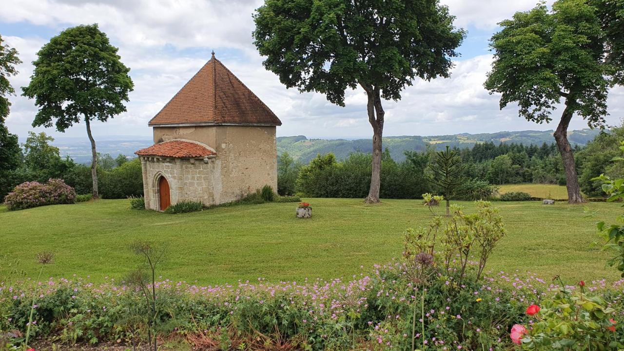 Domaine De Montvianeix Saint-Victor-Montvianeix Exterior foto
