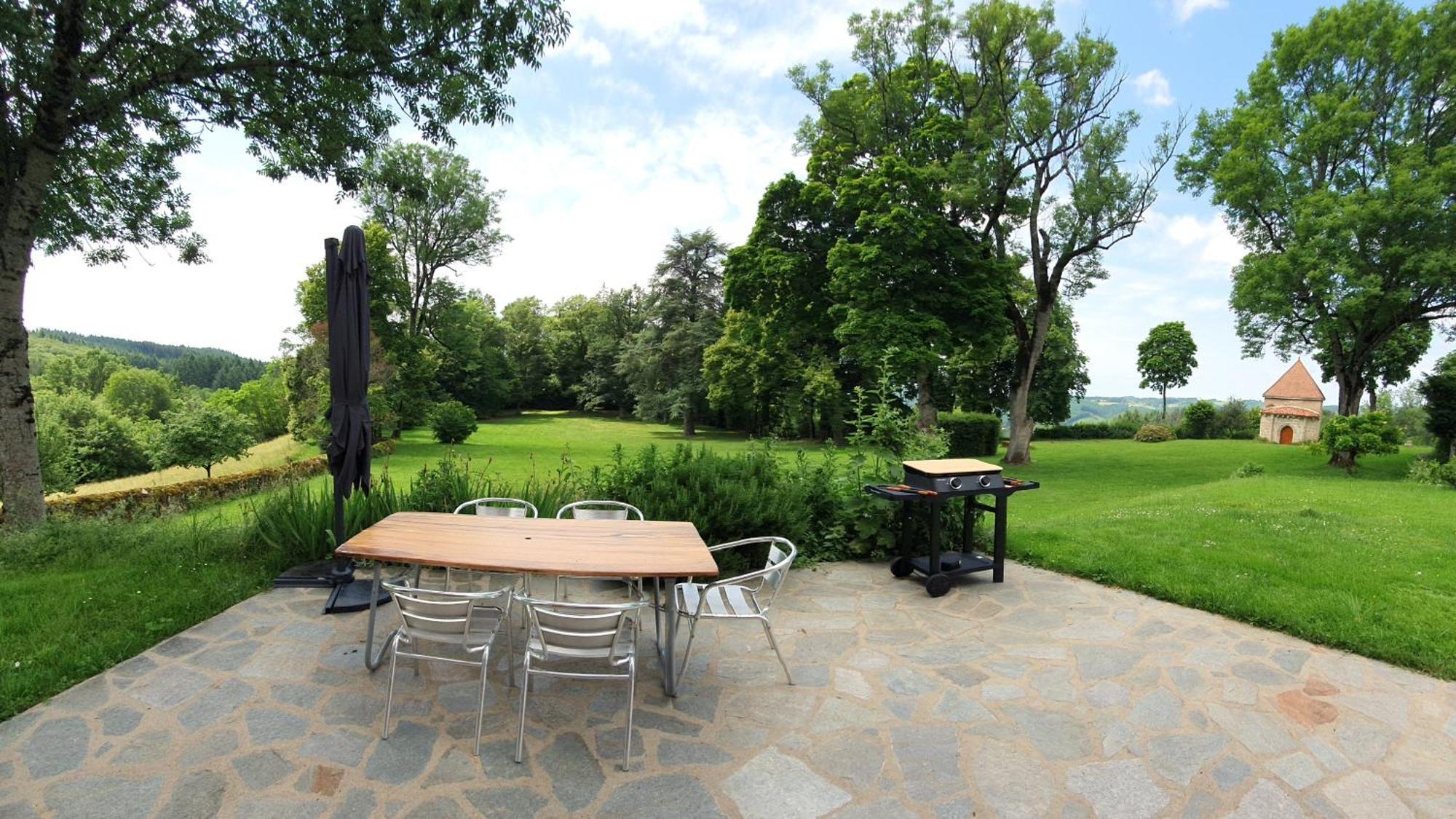 Domaine De Montvianeix Saint-Victor-Montvianeix Exterior foto